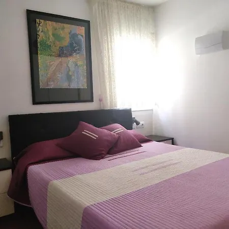 Apartment Beautiful Apartment, Swimming Pool And 1 *