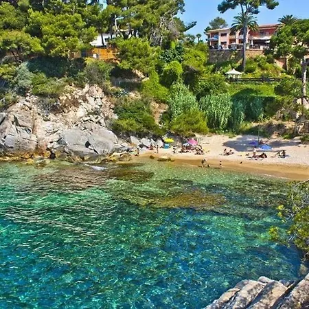 Beautiful Apartment, Swimming Pool And 1 Apartamento