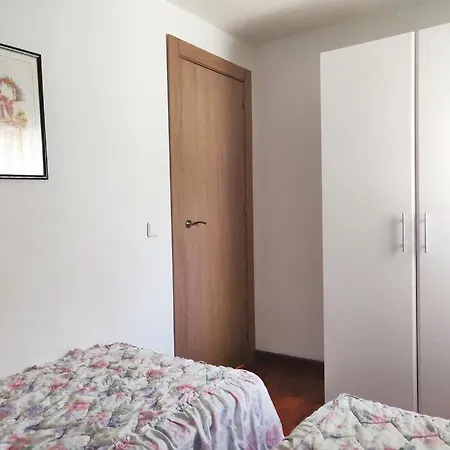 Beautiful Apartment, Swimming Pool And 1