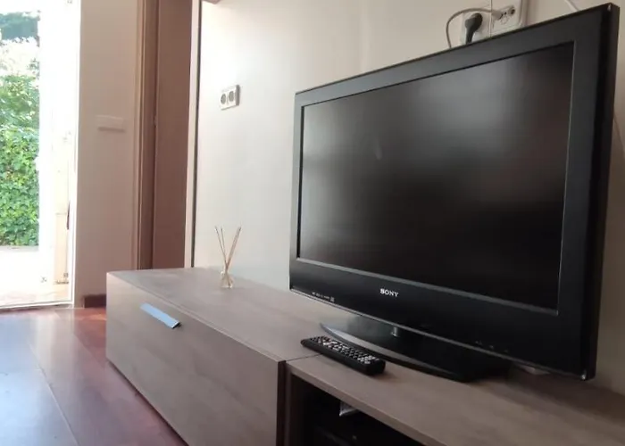 Appartement Beautiful Apartment, Swimming Pool And 1 *